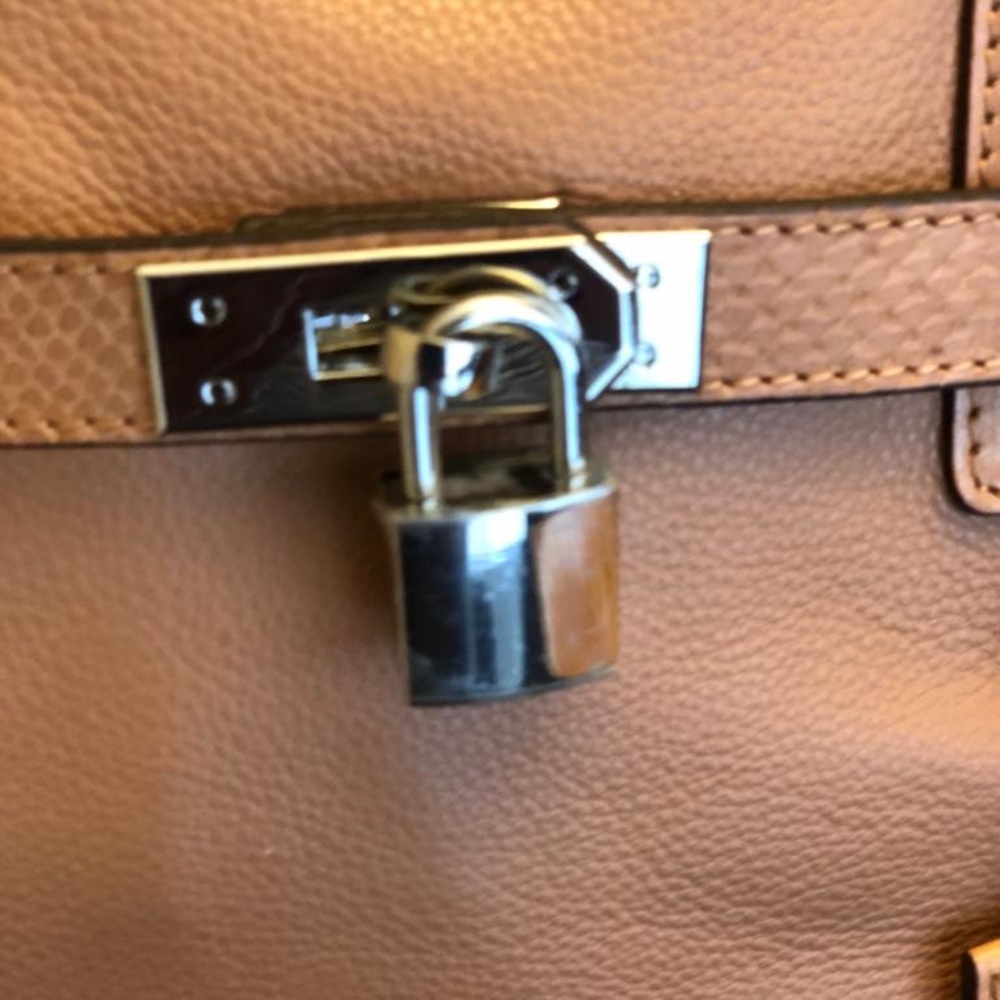 Modalu Handbag - Picture 2 of 12